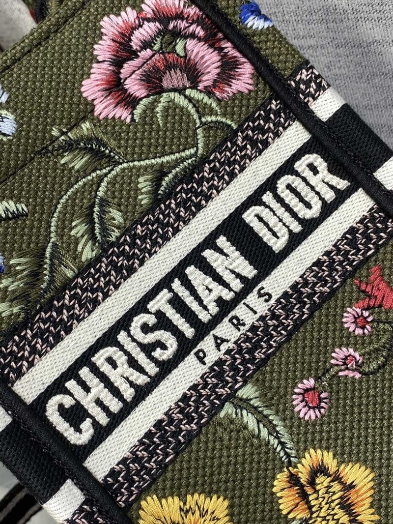 Christian Dior Shopping Bags